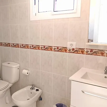 Apartmán Bright With Private Entrance And Balcony